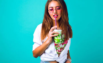 六爻八卦预测财运得讼之涣卦：兄弟持世不破却发